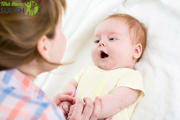 T&aacute;c dụng của dầu b&ocirc;i ấm ngực&nbsp;