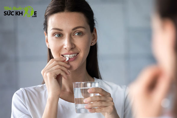 Dưỡng trắng v&agrave; ngăn ngừa l&atilde;o h&oacute;a da
