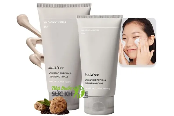 Sữa rửa mặt trị mụn d&agrave;nh cho nam từ tro n&uacute;i lửa Innisfree Jeju Volcanic Pore Cleansing Foam