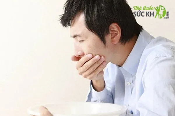 Buồn n&ocirc;n v&agrave; n&ocirc;n l&agrave; phản ứng phụ phổ biến