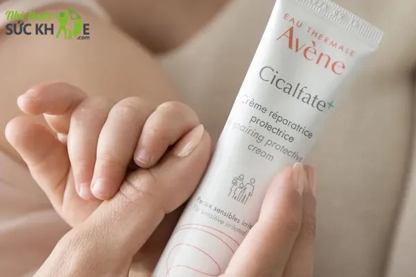 Kem đưỡng ẩm phục hồi da Avene Cicalfate Repair Cream